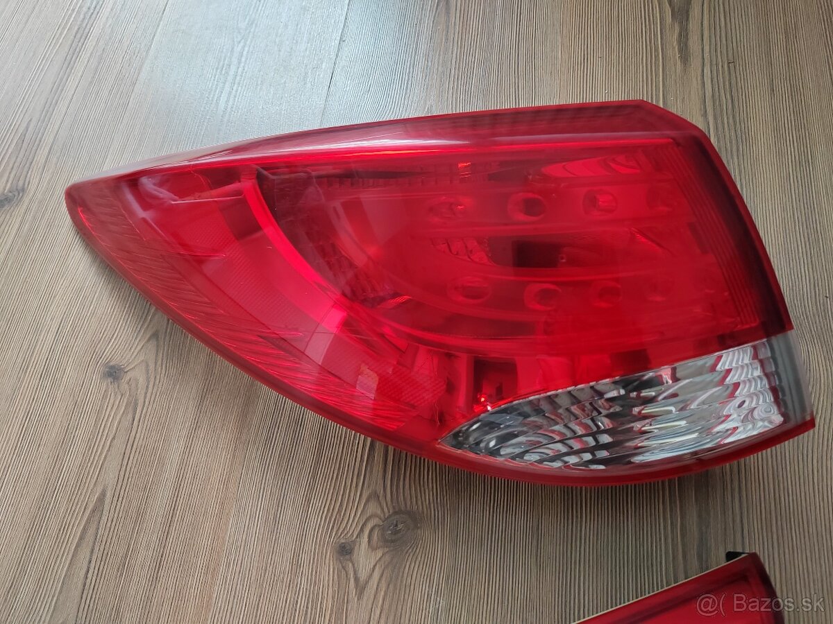 Hyundai ix35 zadné svetlá - 2