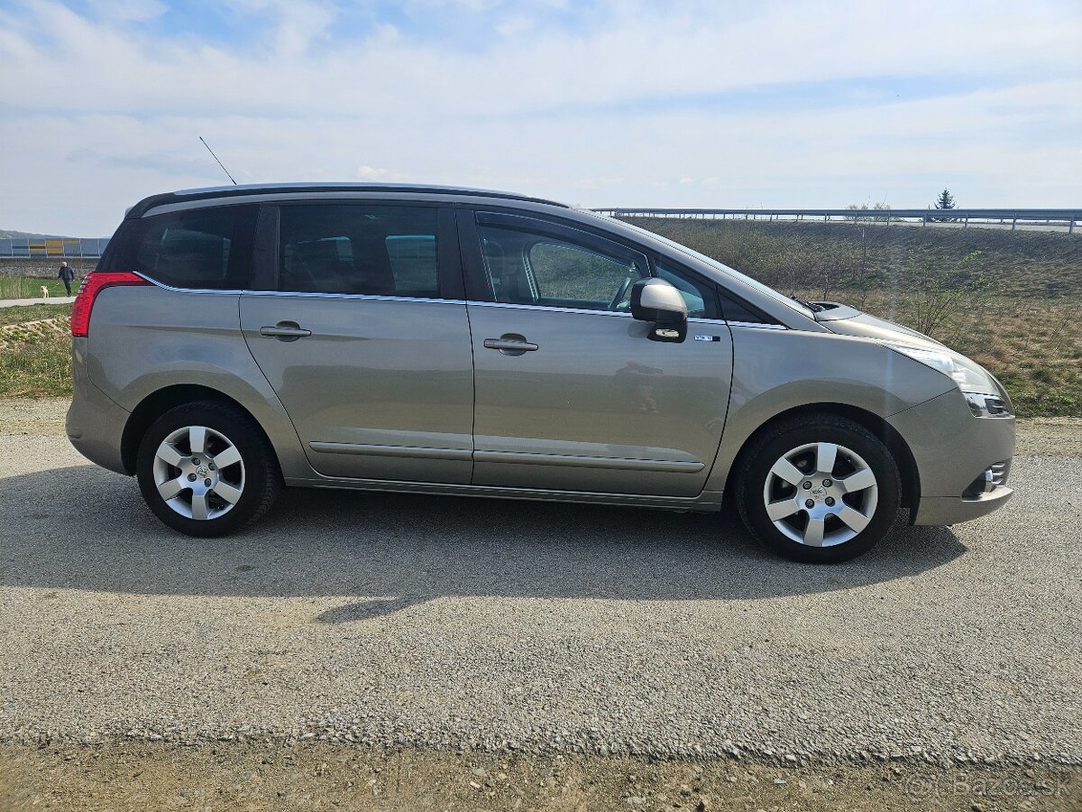 Peugeot 5008 1,6hdi, 84kW - 2