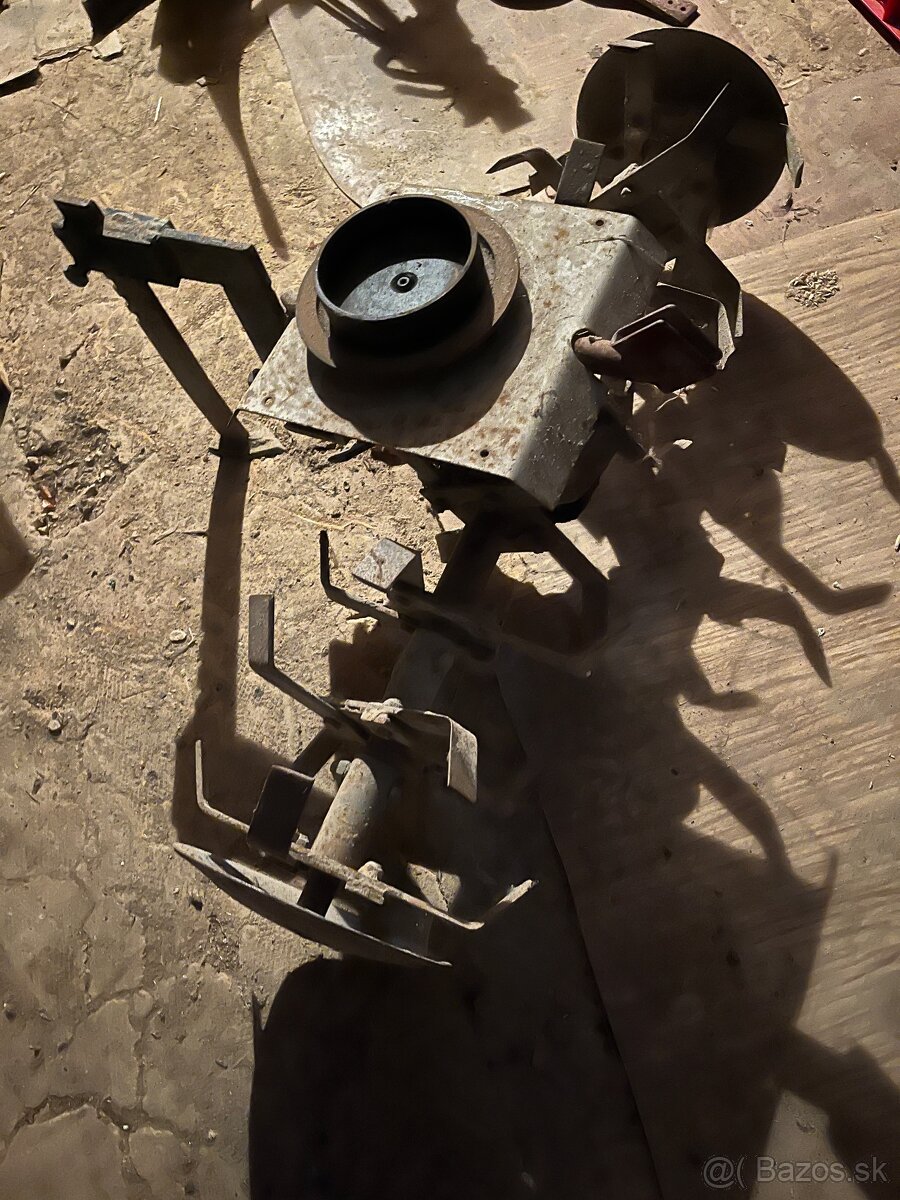 Predam malotraktor Agzat-Honda - 2