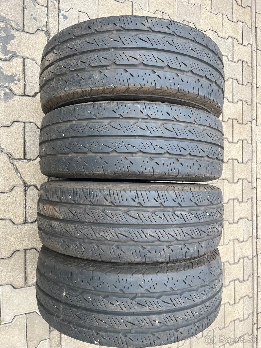 225/65R16C Uniroyal letne - 2