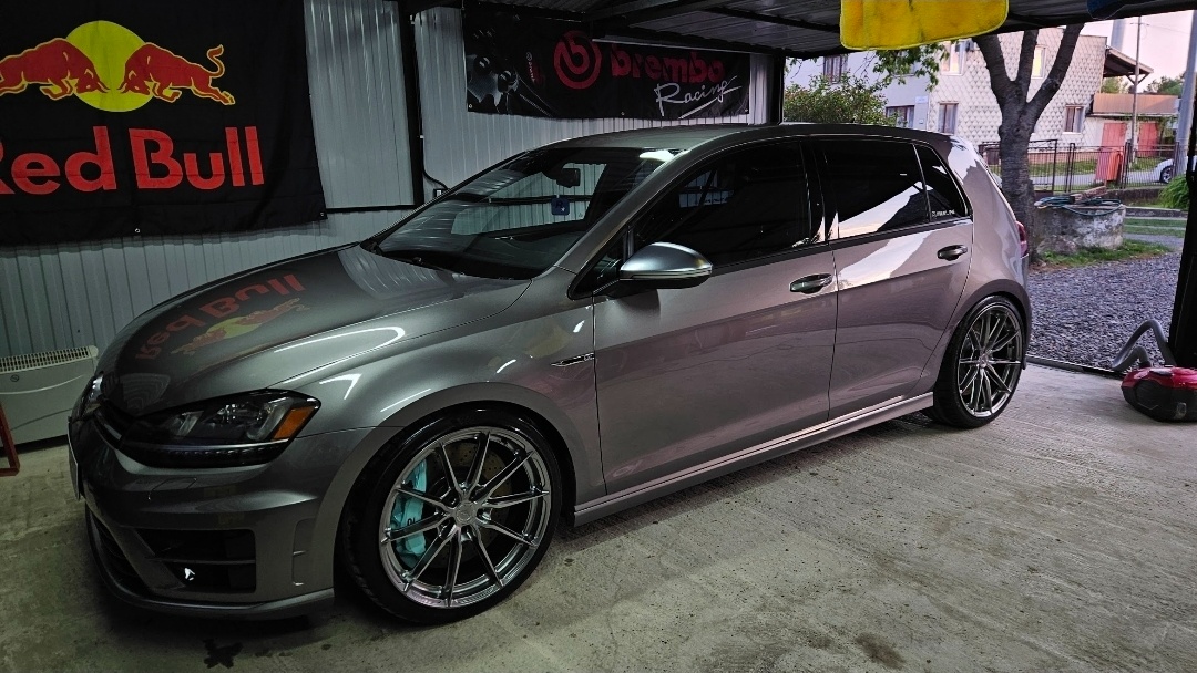 Volkswagen GOLF 7R - 2
