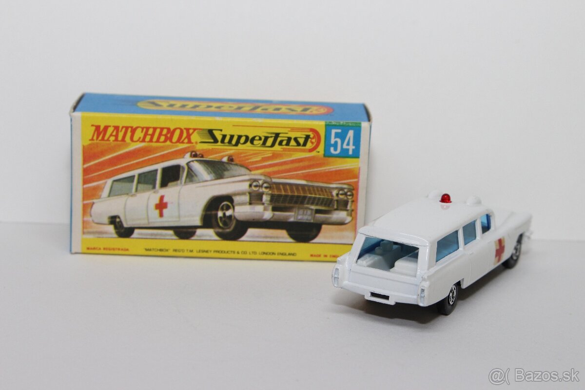 Matchbox SF Cadillac ambulance - 2