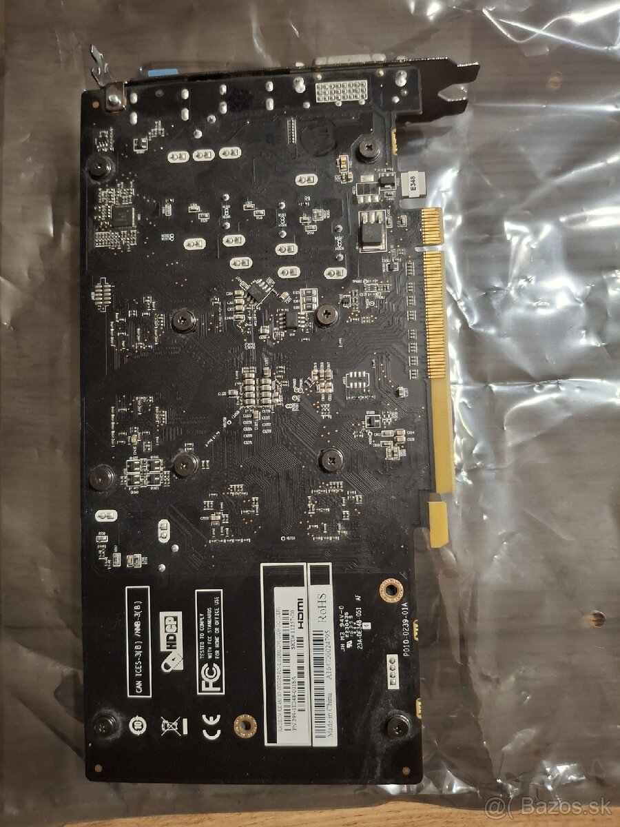 Predám grafickú kartu Radeon RX460 - 2