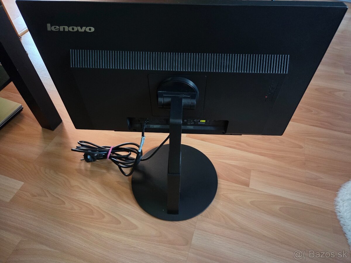 Monitor Lenovo ThinkVision X24 23.8" IPS Full HD - 2