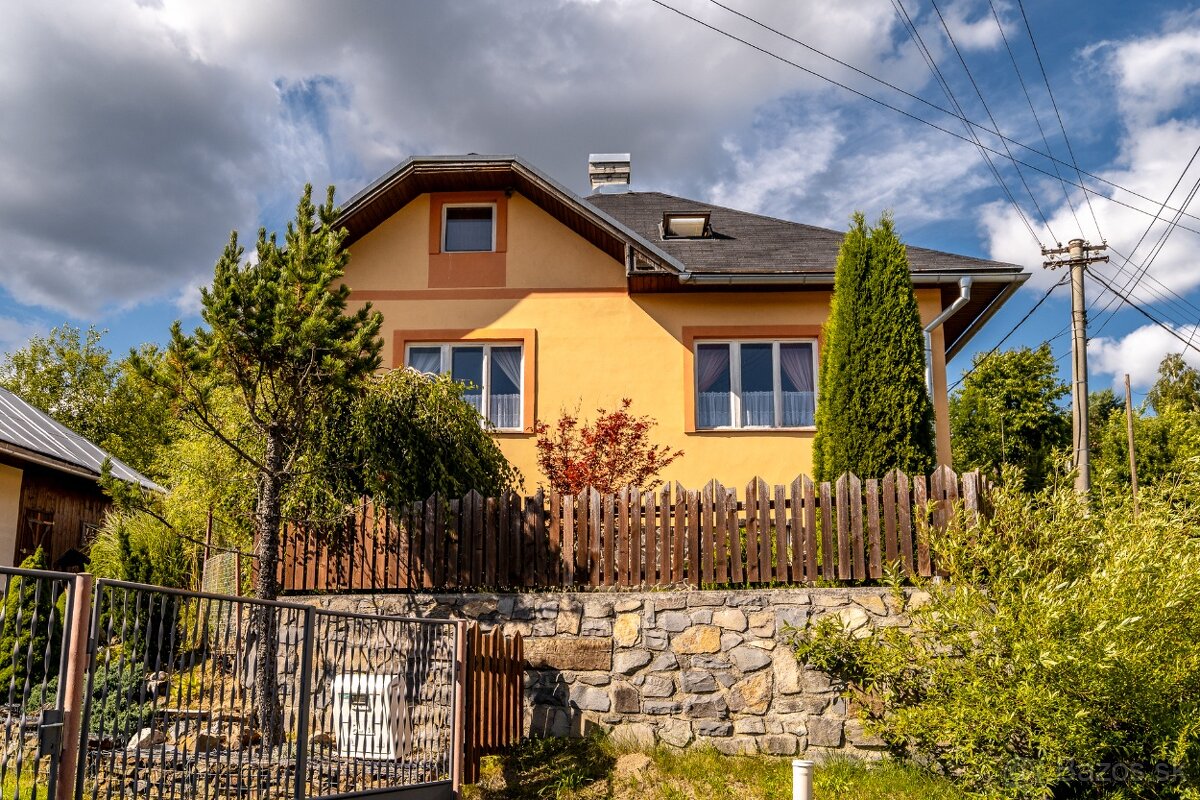 Rodinný dom vhodný aj ako víkendové sídlo - 2