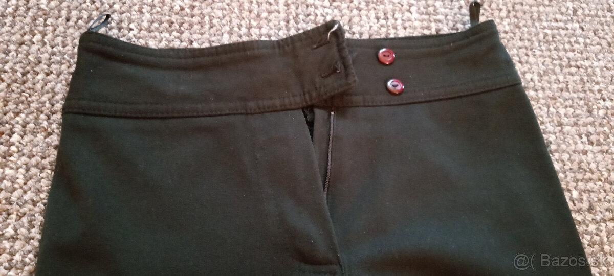 čierne elegantné nohavice - 2