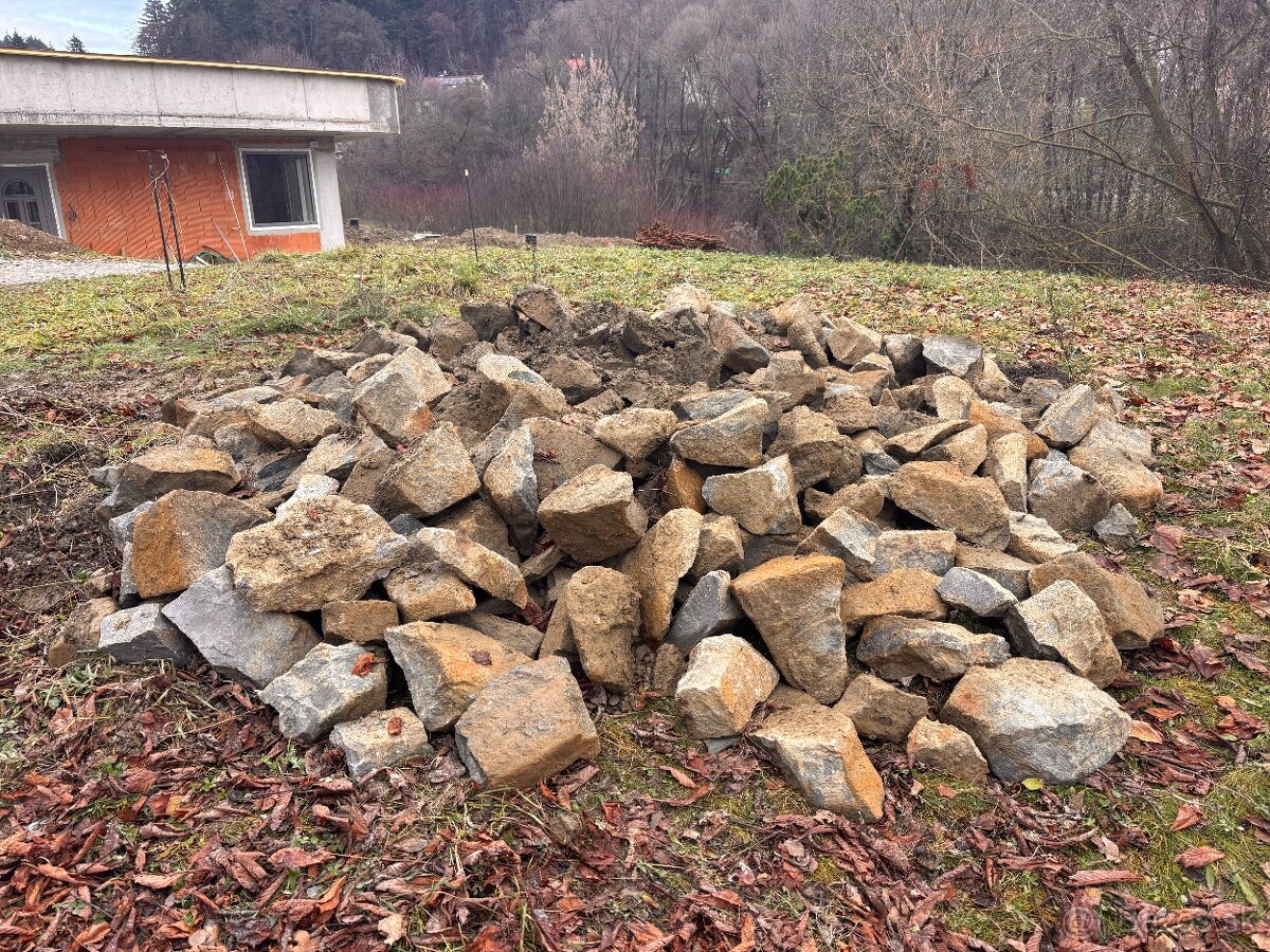 Pieskovec kameň - 2