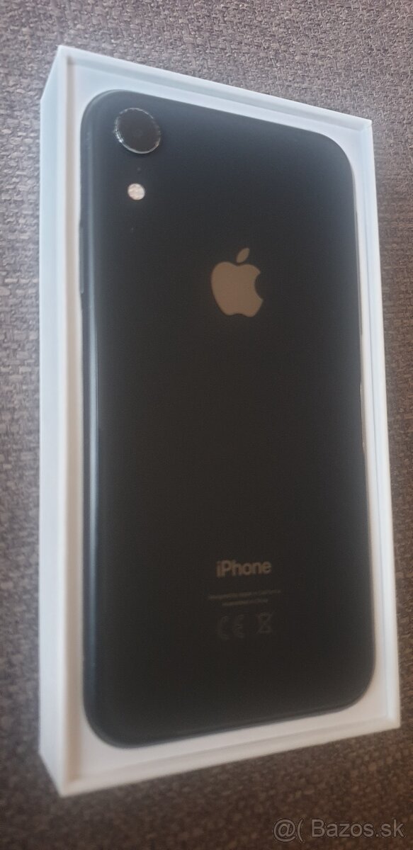 Apple iPhone XR - 2