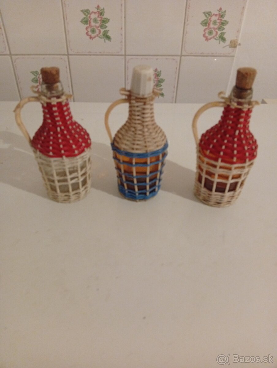 Predám malé demižóny - 2