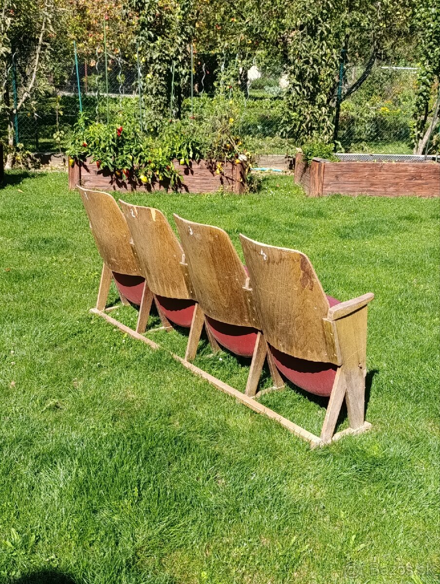 Vintage divadelné stoličky - 2