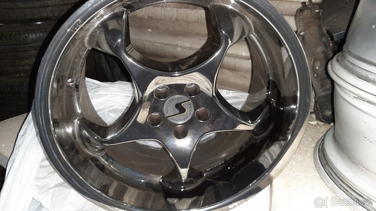 5x100 R18 Schmidt Space - 2