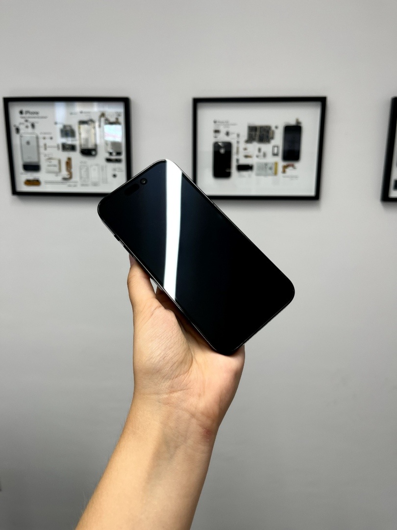 Apple iPhone 14 Pro 256GB Space Black - 2