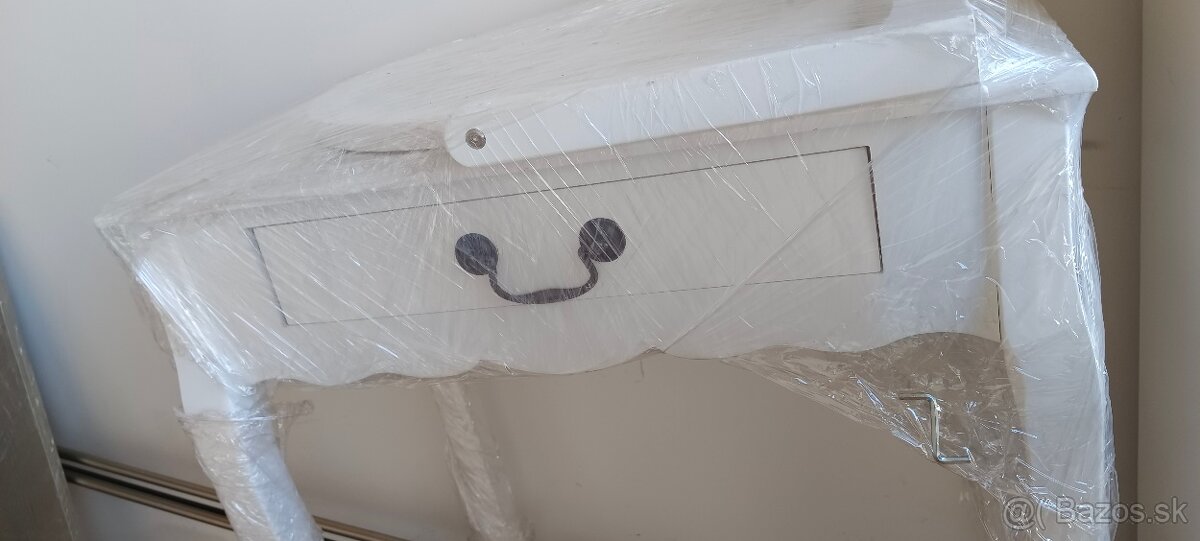 Kozmetický stolík vintage - 2