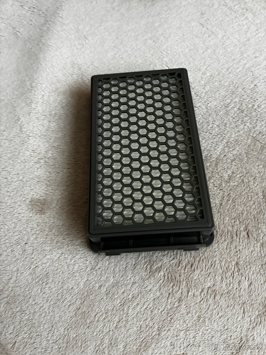 Predám Hepa filter do vysávača Rowenta, cena za 2 ks - 2