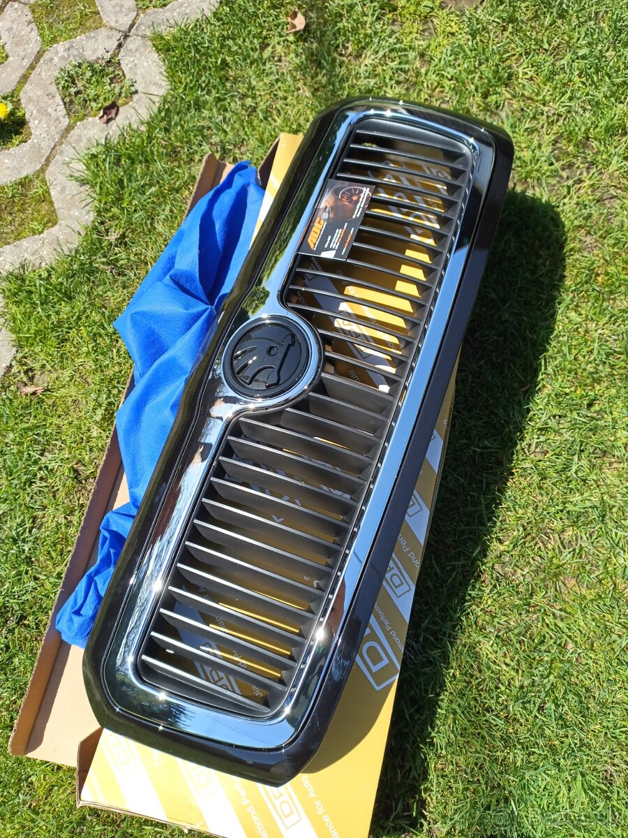 Predná maska na Octaviu Mk1 - 2