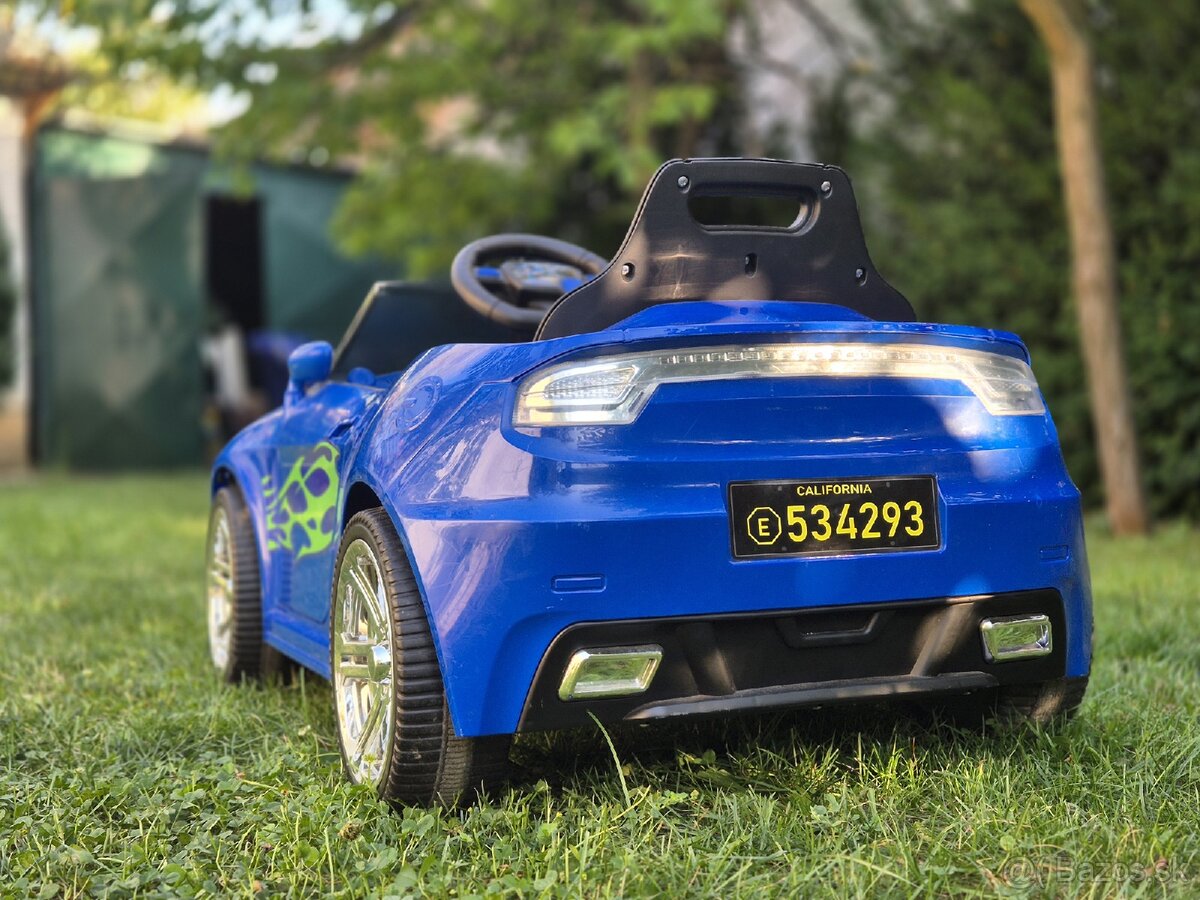 Predám detské elektrické autíčko Evo 🚗⚡ - 2