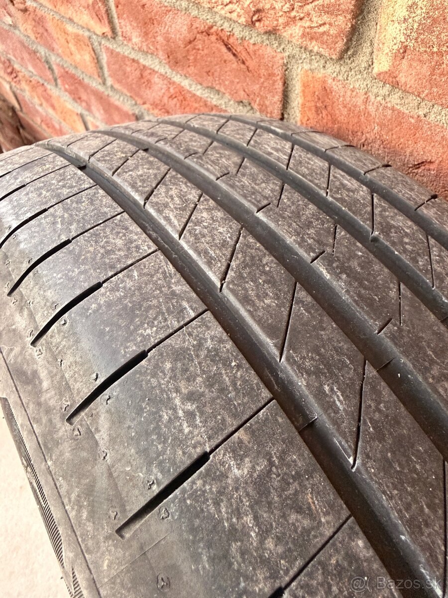 Predám letné pneumatiky 245/50R19, 105Y - 2