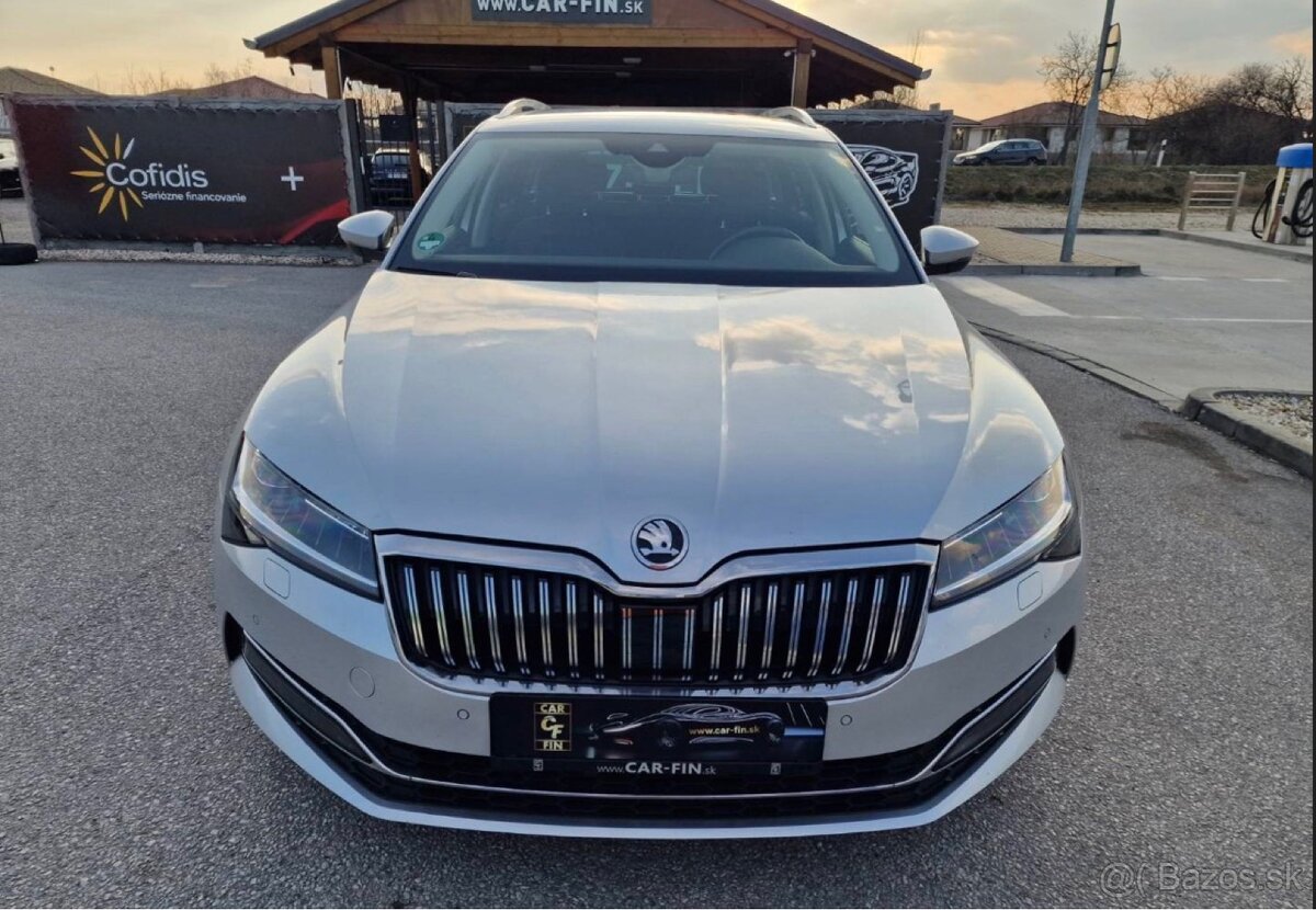 Škoda Superb Combi 2.0 TDI SCR Style DSG - 2