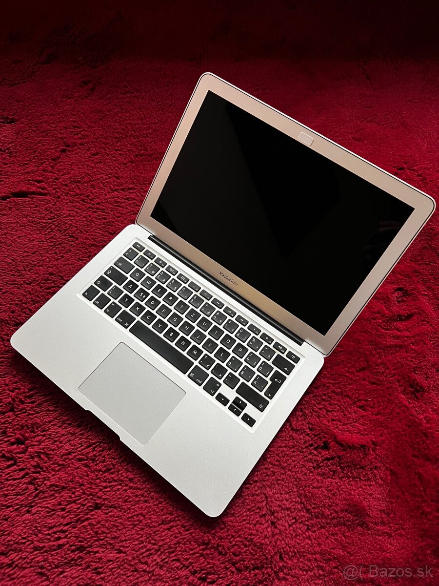 Notebook Apple MacBook Air 13 - 2