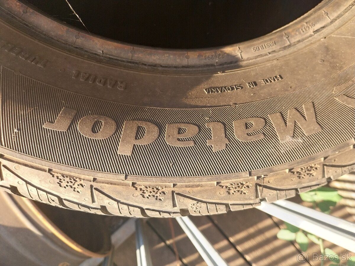 195/65R15 - 2