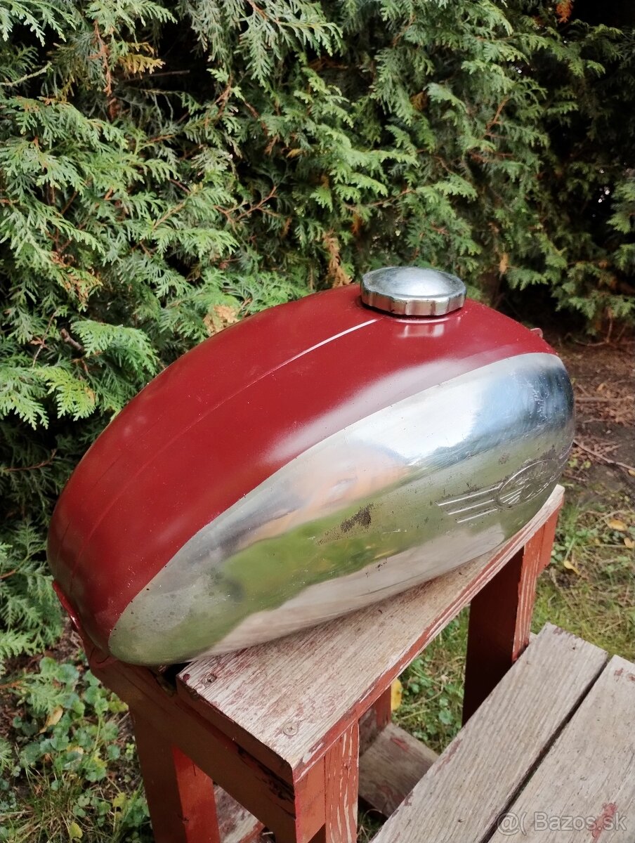 Originálna nádrž jawa 250 alebo 350 v pôvodnom stave - 2