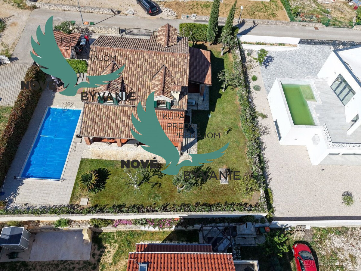 Exkluzívna kamenná vila s bazénom – Ideálna investícia do vá - 2