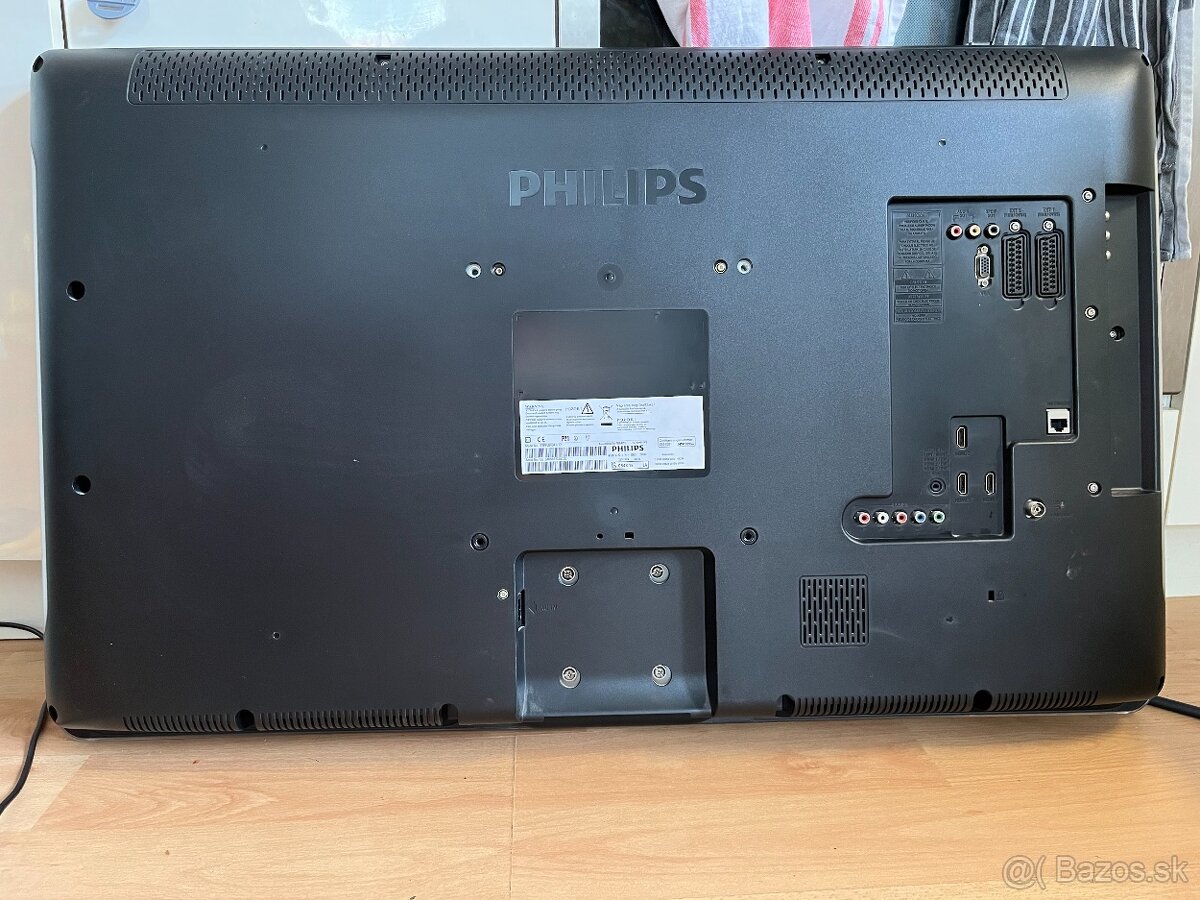 Predam na suciastky TV PHILIPS '37PFL8404H' - 2