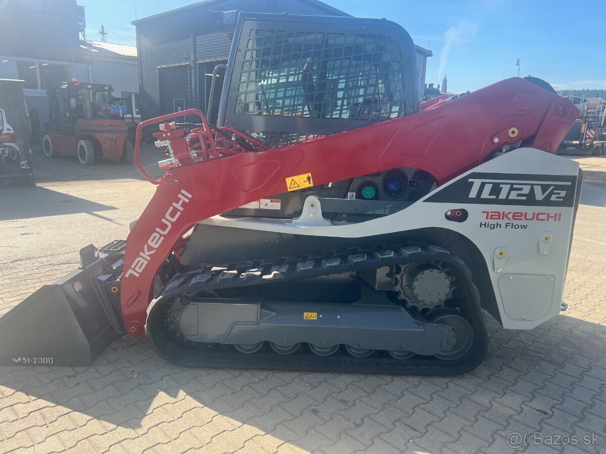Takeuchi TL12 šmykom riadený nakladač - 2
