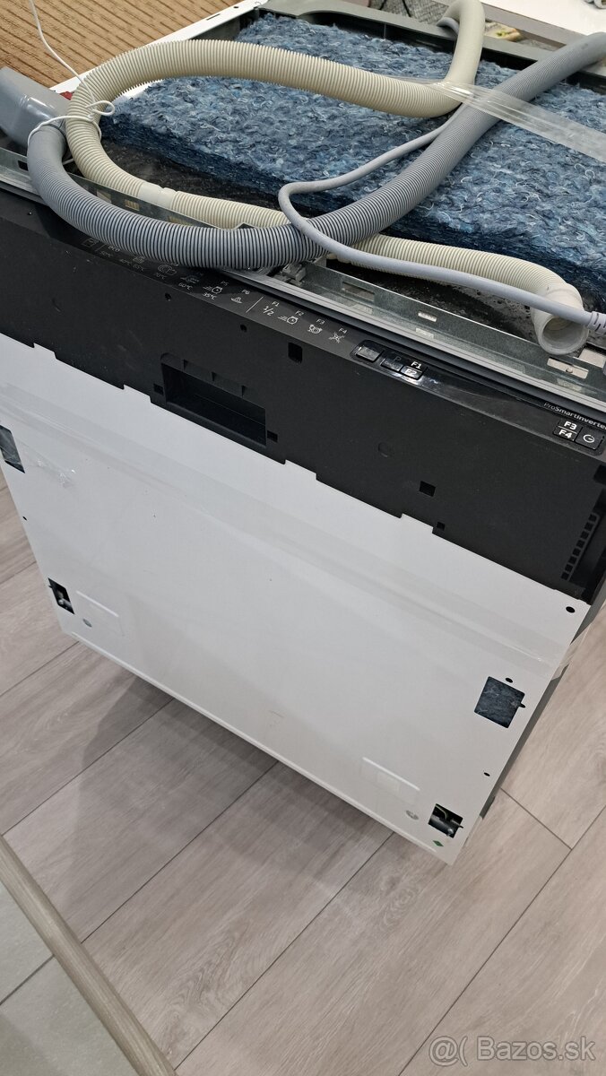 Umývačka riadu Beko - 2