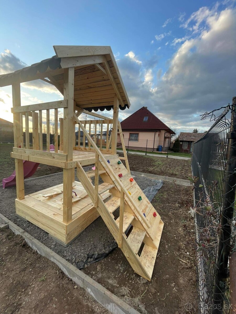 Detské ihrisko z masívu - 2