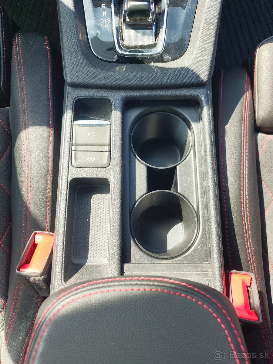 Skoda Octavia NX - Držiak nápojov - 2