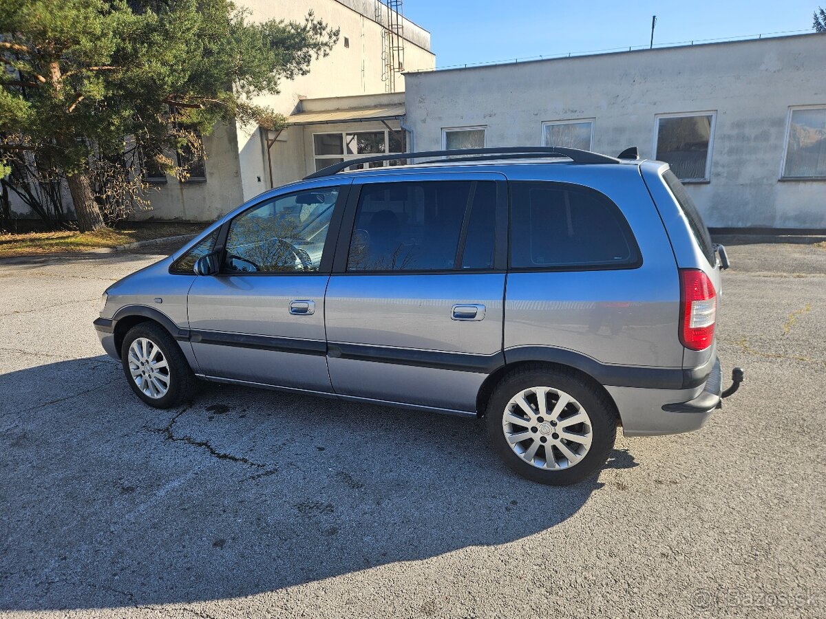 Opel Zafira 2.2tdi - 2