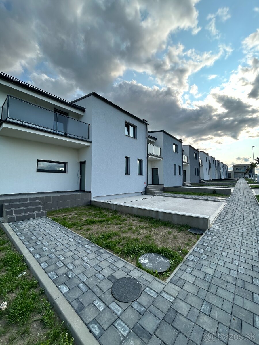 RODINNÝ DOM V SPIŠSKEJ SOBOTE - NOVOSTAVBA - 2