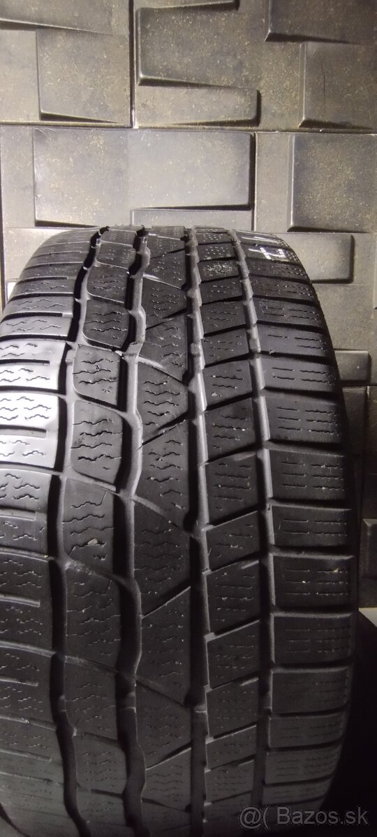 Continental ContiWinterContact TS 830 P 215/40 R17 87V XL FR - 2