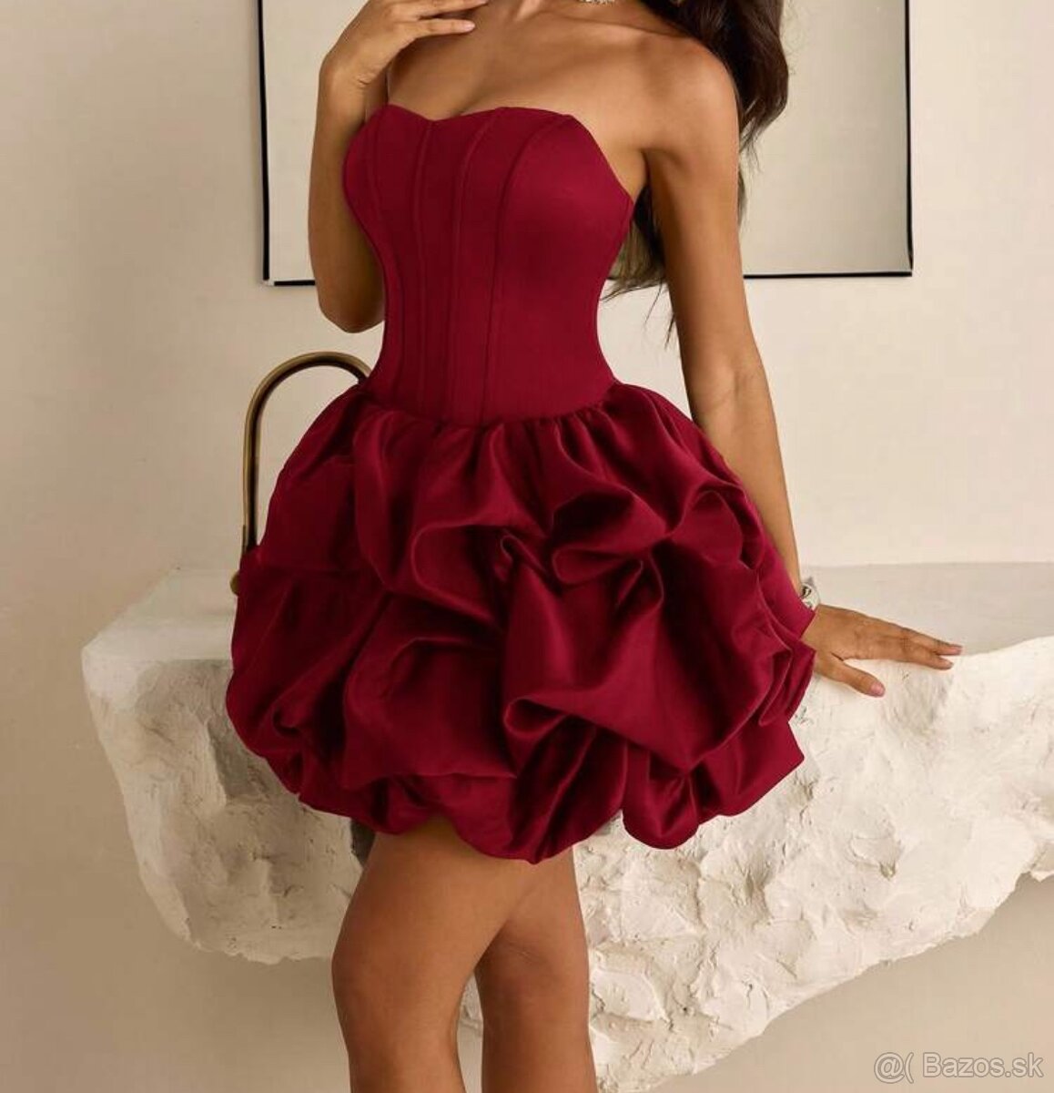 Krásne červené šaty - 2