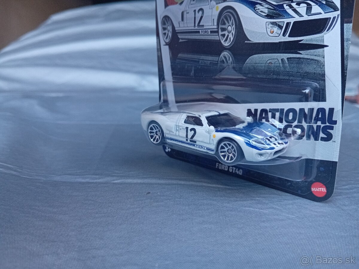 Hot Wheels National Icons - 2