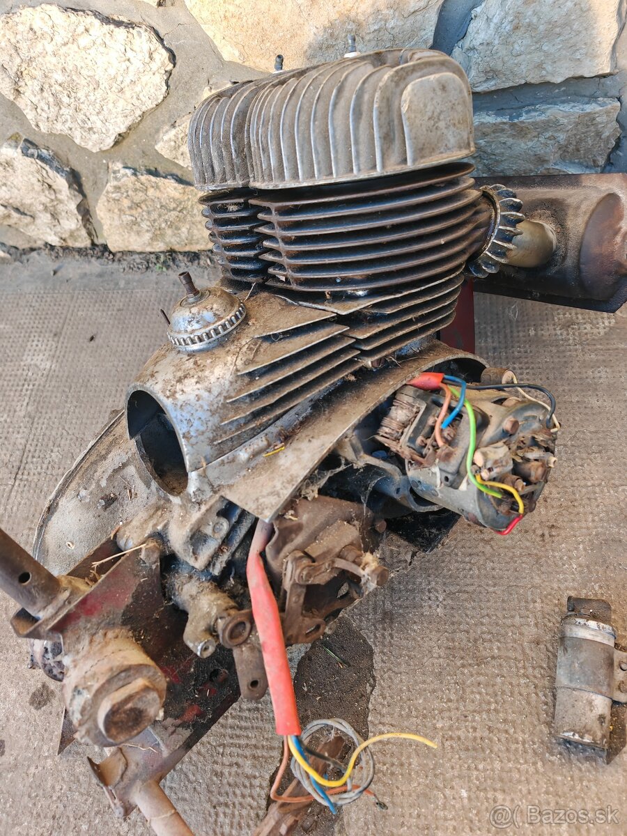 Jawa 350 motorblokk - 2