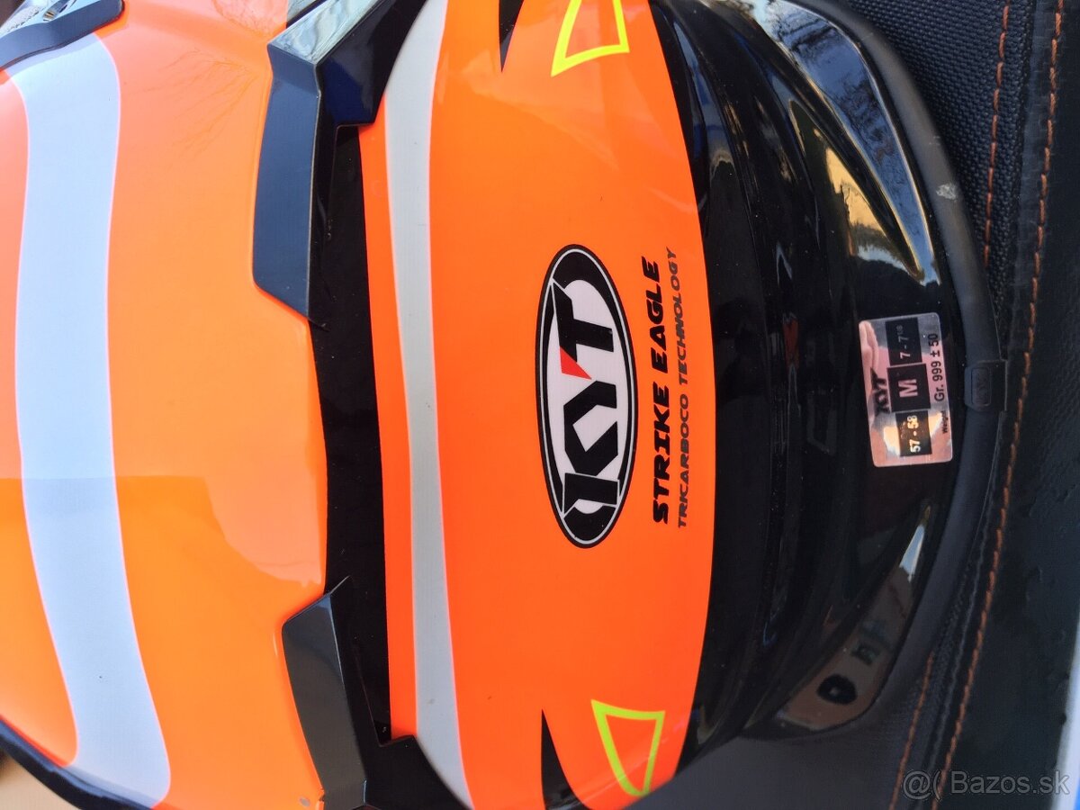 Karbonova MX Prilba KYT - 2