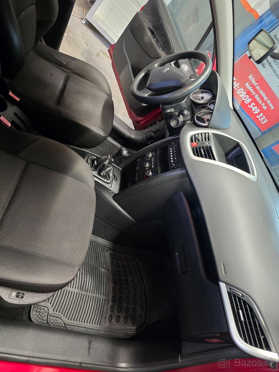 Peugeot 207 1.4 vti 70kw - 2