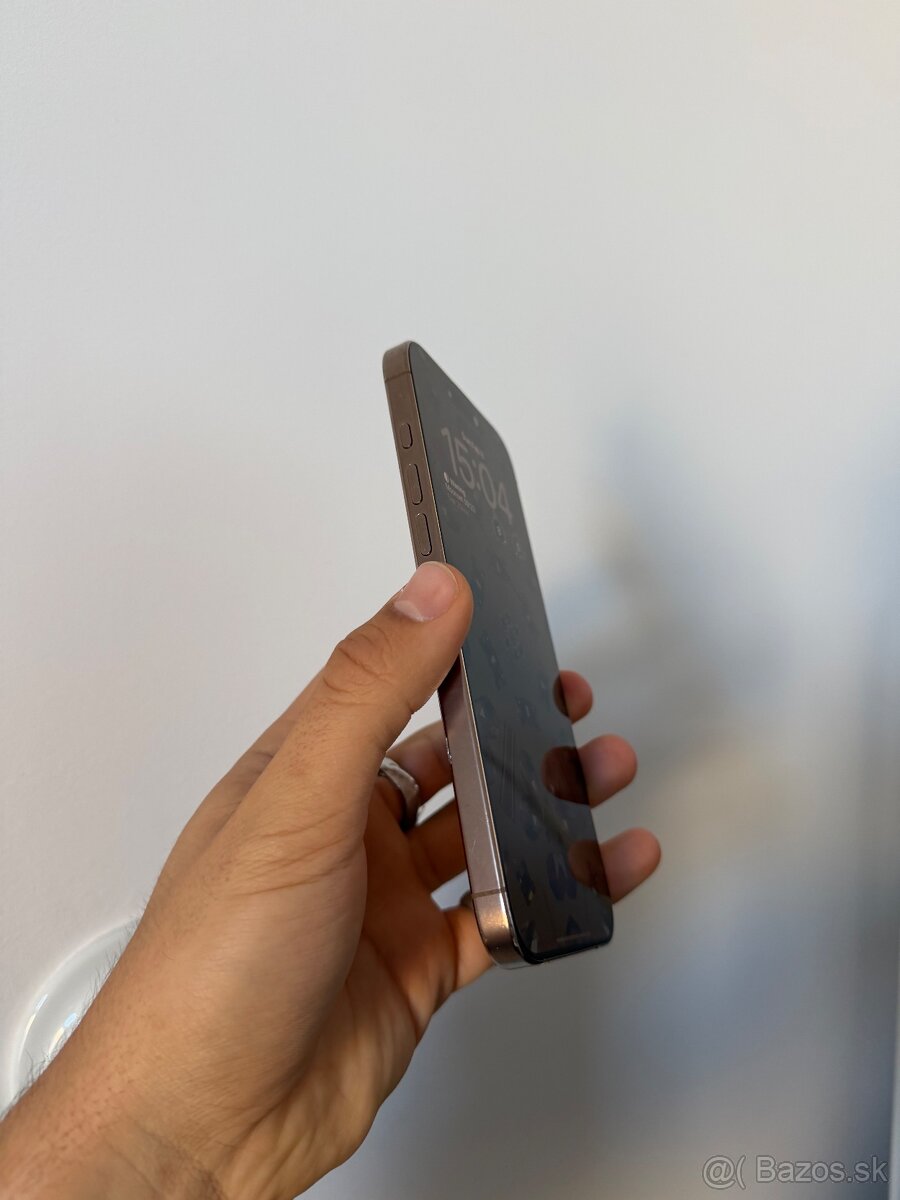 iPhone 16 Pro Max 1TB - 2