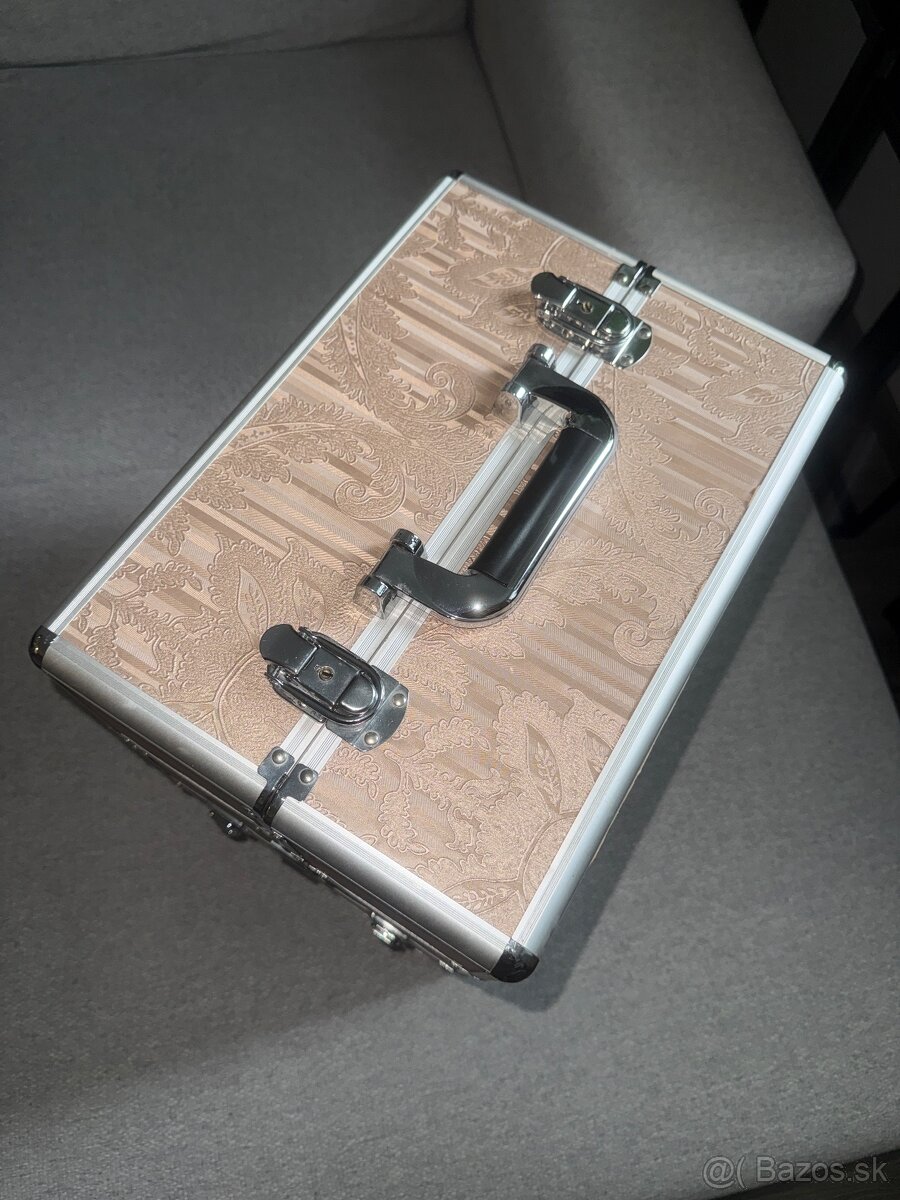 Kozmetický kufor - 2