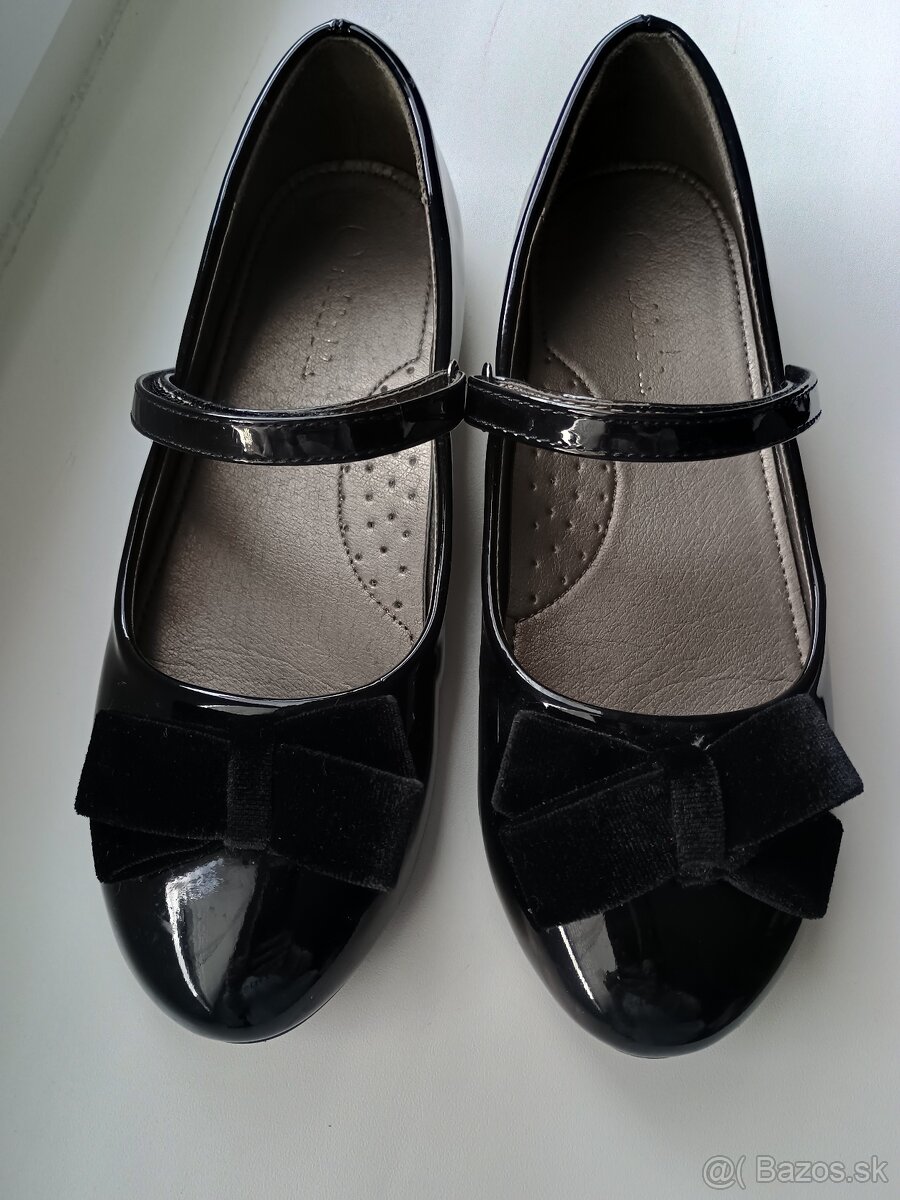 Dievcenske topanky, velkost 34 - 2