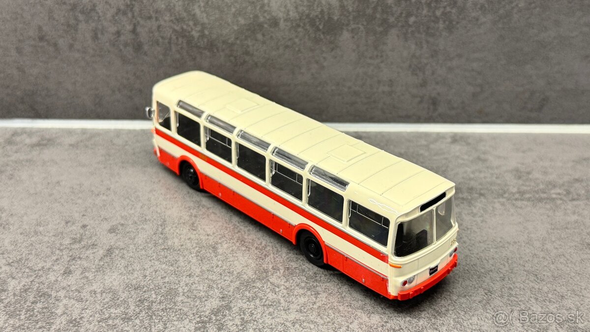 Autobusy DeAgostiny 1:72, 1:43 - 2