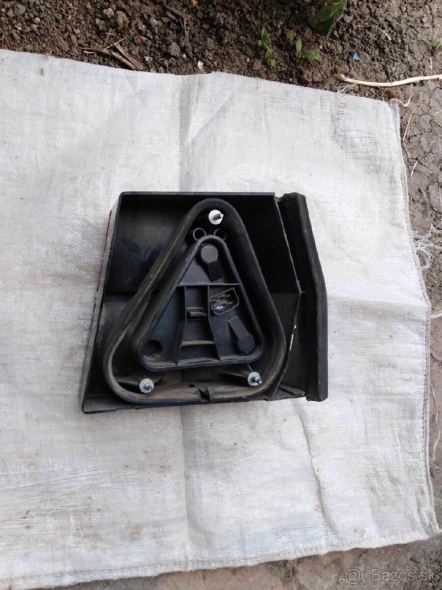 Svetlo škoda favorit - 2