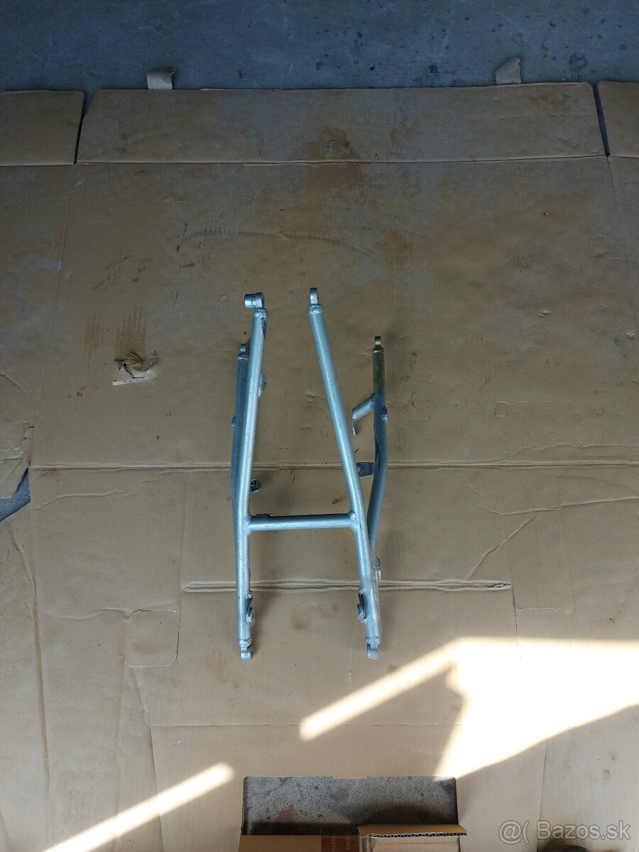 Podsedadlový rám na vor - 2