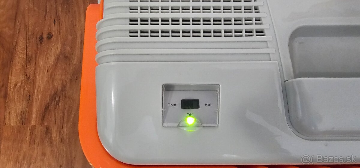 TERMOELEKTRICKÝ OHŘÍVAČ A CHLADNIČKA - 2
