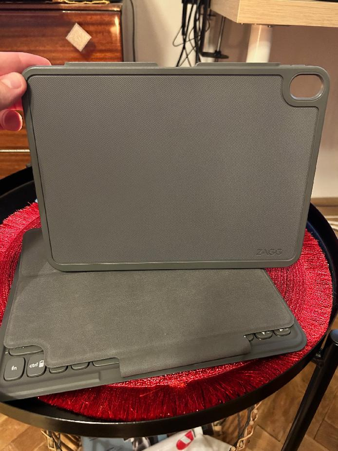 Puzdro na tablet s klávesnicou ZAGG Pro - 2