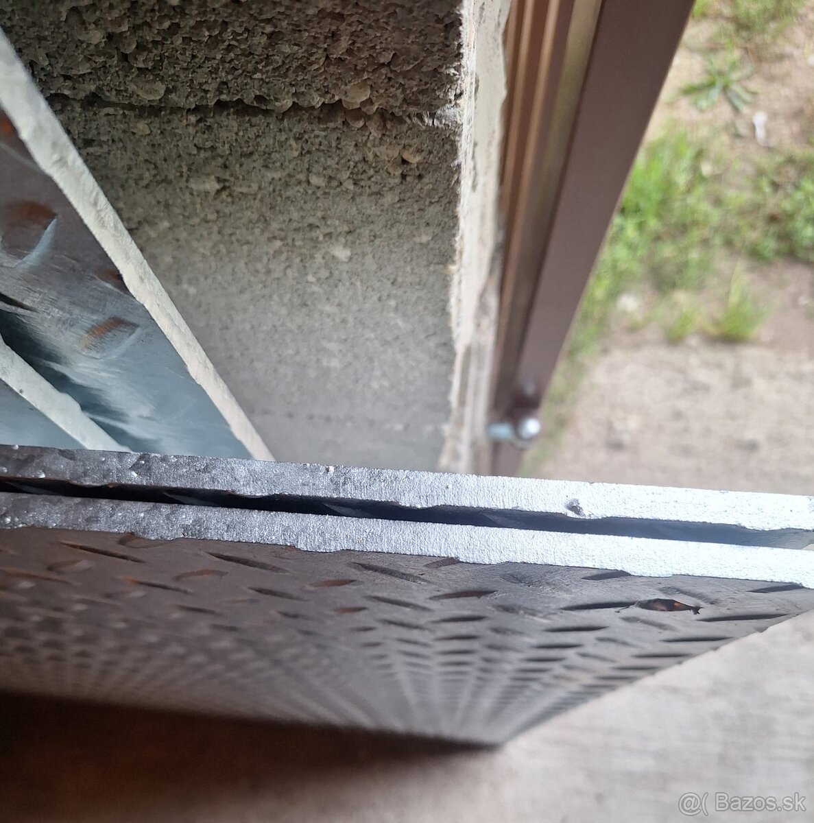 Predam plechy slza - 2