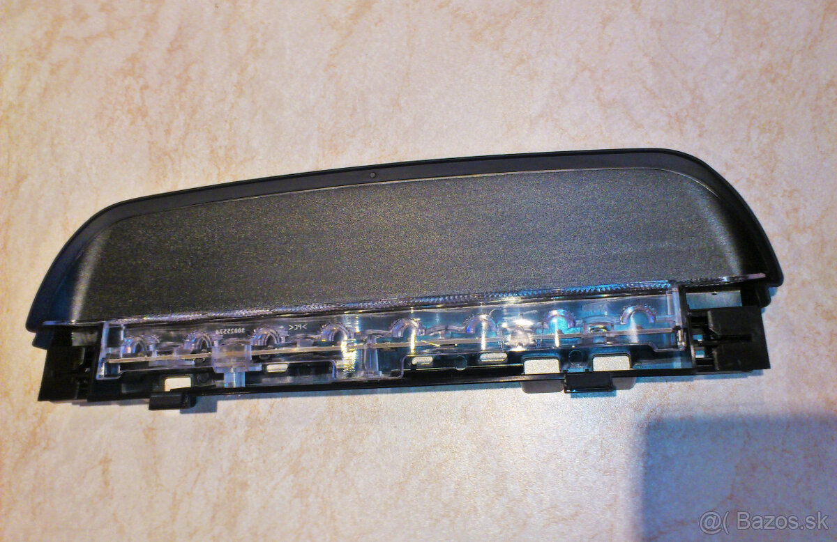 tretie brzdové svetlo na BMW 4´ - 2