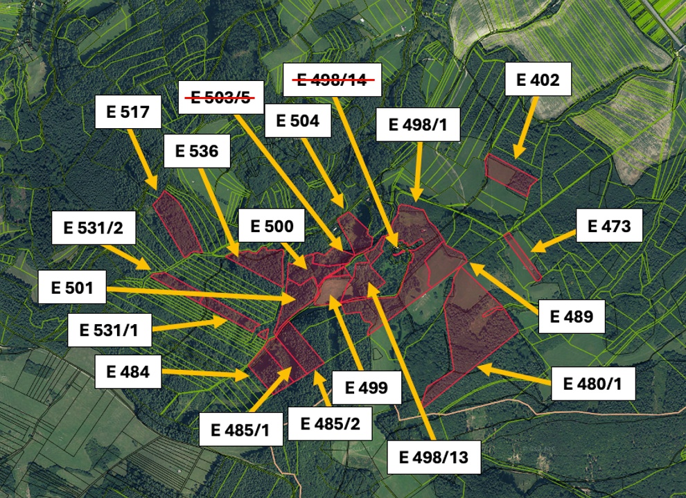 Mestečko – 13.000 m2 LES a PÔDA neďaleko Púchova - 2